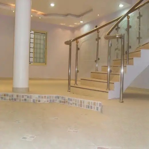 ترميم واجهة مبنى في مدينة الرياض - مدينة الرياض
