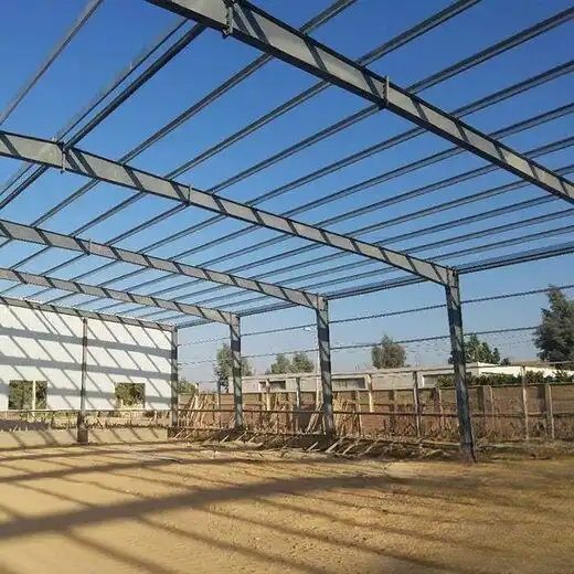 جوتن أم الجزيرة أم معروف؟ مقارنة دهانات الرياض بلا مبالغة - صورة توضيحية
